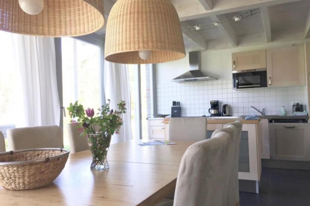 W7 - Sehr Schoenes Ferienhaus Mit Toller Lage Und Super Aussicht In Roebel An Der Mueritz Röbel Exterior foto
