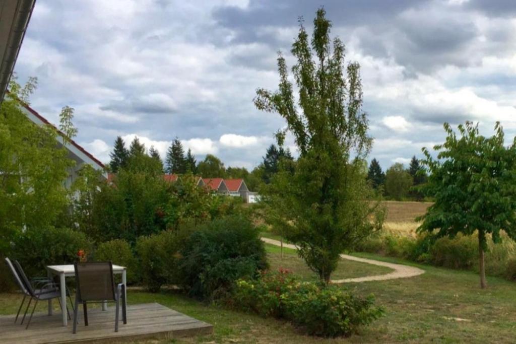 W7 - Sehr Schoenes Ferienhaus Mit Toller Lage Und Super Aussicht In Roebel An Der Mueritz Röbel Exterior foto